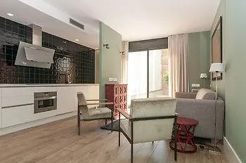 Sf Apartments Barcelona 4*,