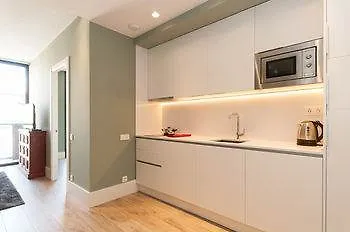 Sf Apartments Barcelona 4*,